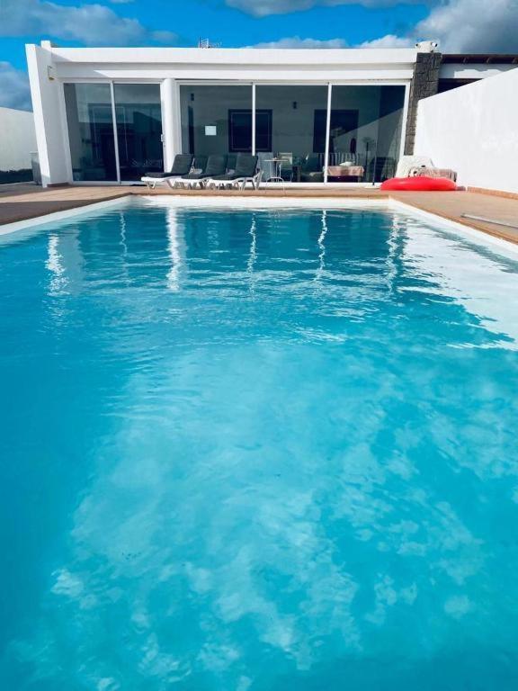 Villa Baroli Amplia Piscina Privada Climatizada Playa Blanca  Eksteriør billede